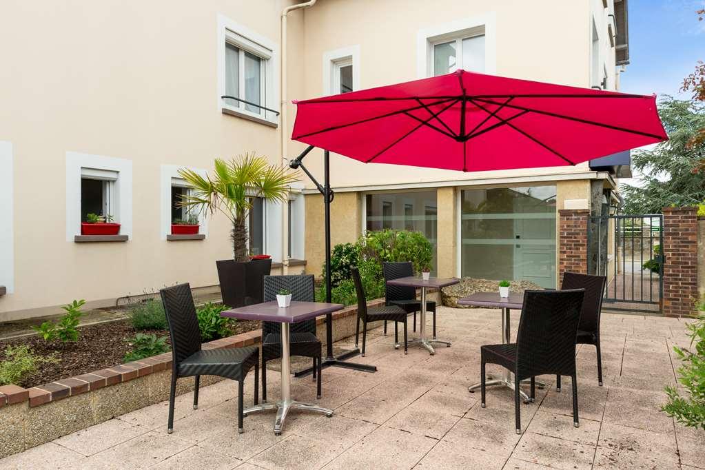 The Originals City Le Relais Des Carnutes Brezolles Verneuil Sur Avre Exterior photo